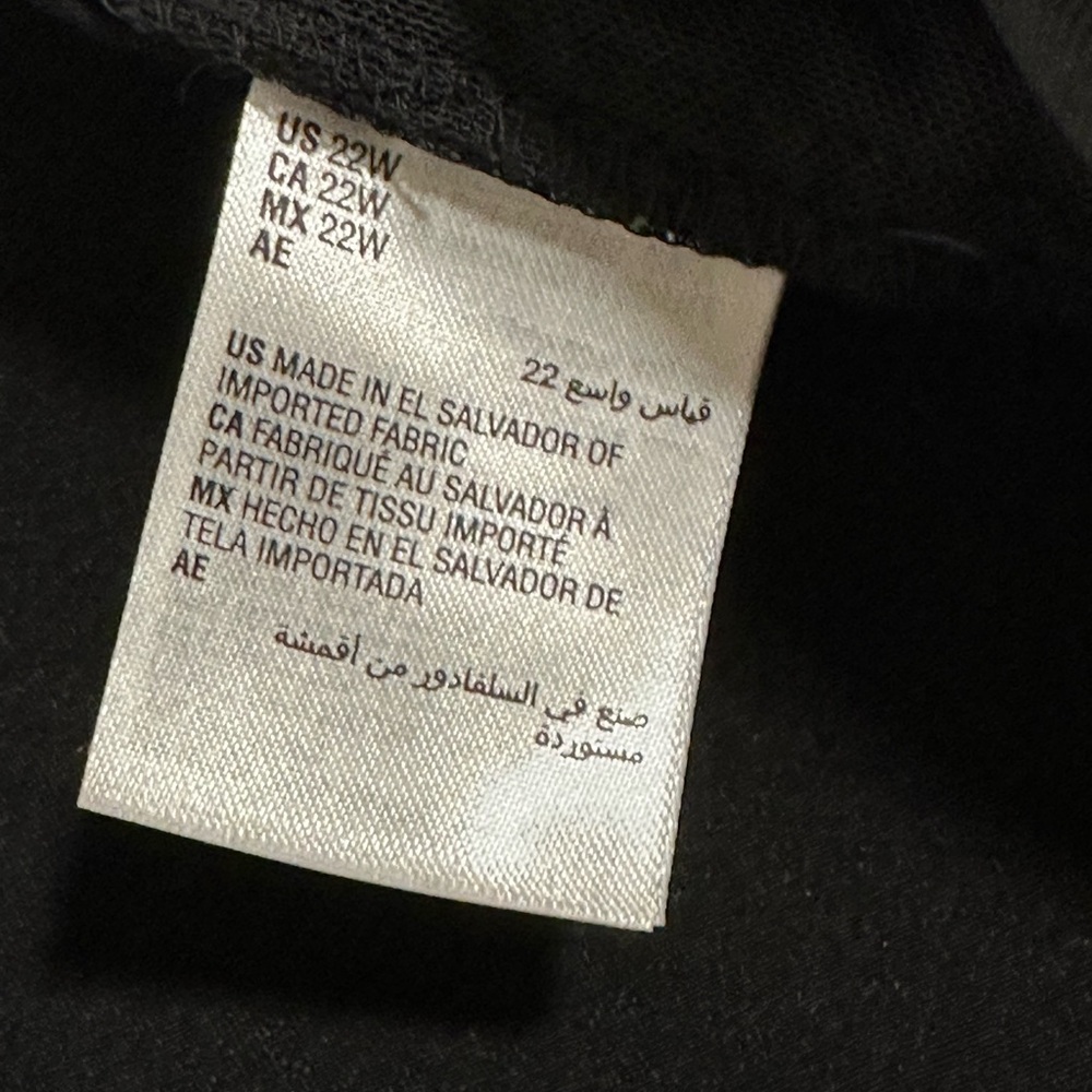 Alfani Women's Black Capris - Picture 5 of 5